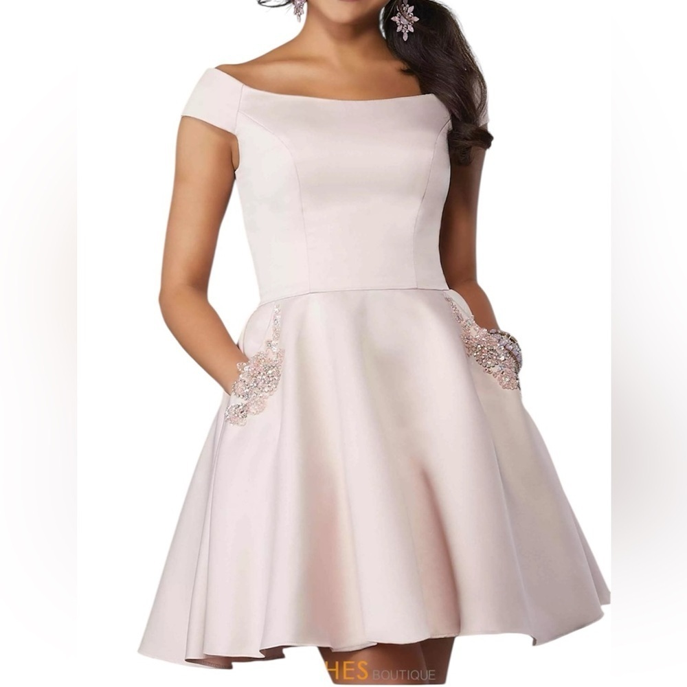 Mori Lee Romantic Coquette Off-Shoulder Cream Dress with Embellishments Size 00